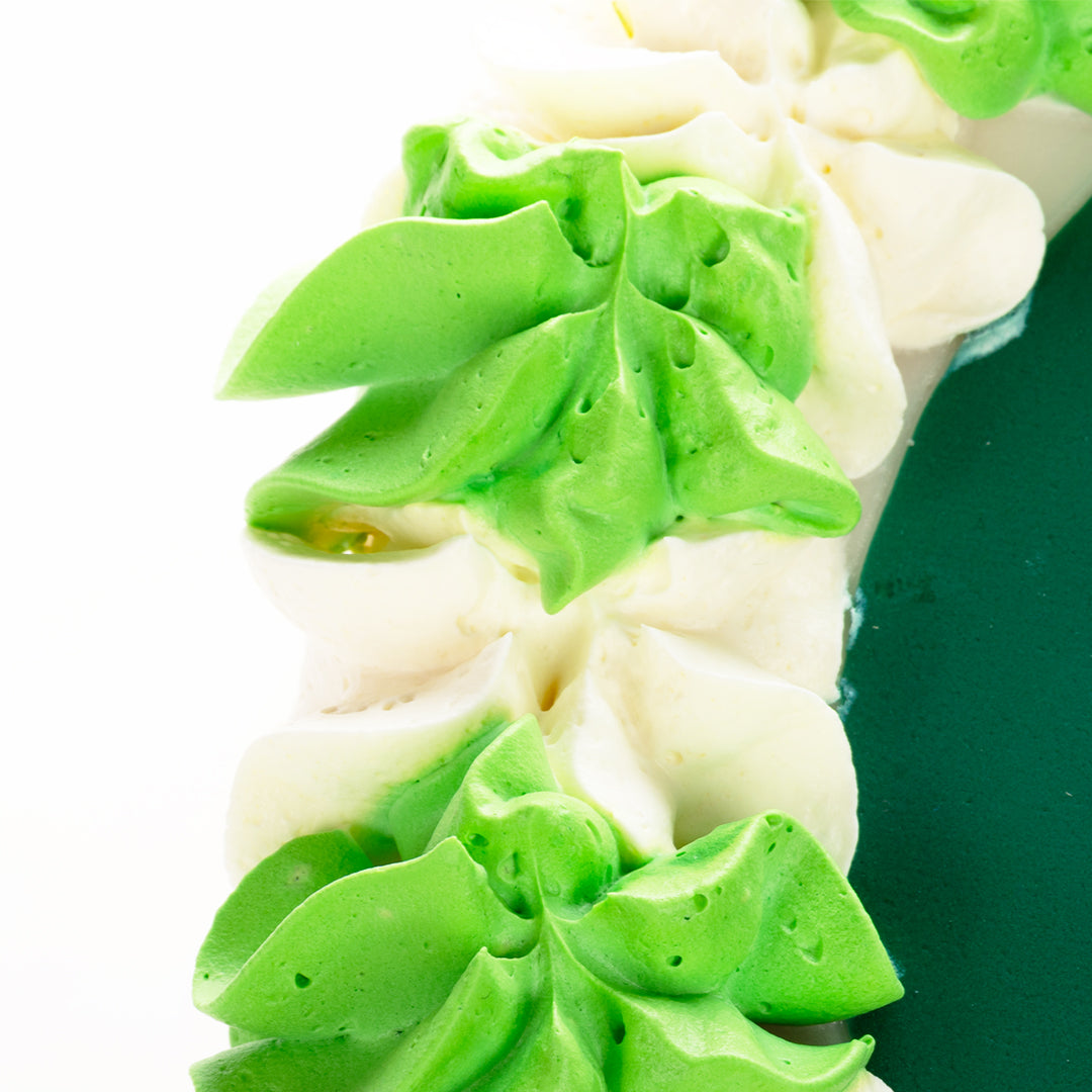 Sláinte Small Round Cake