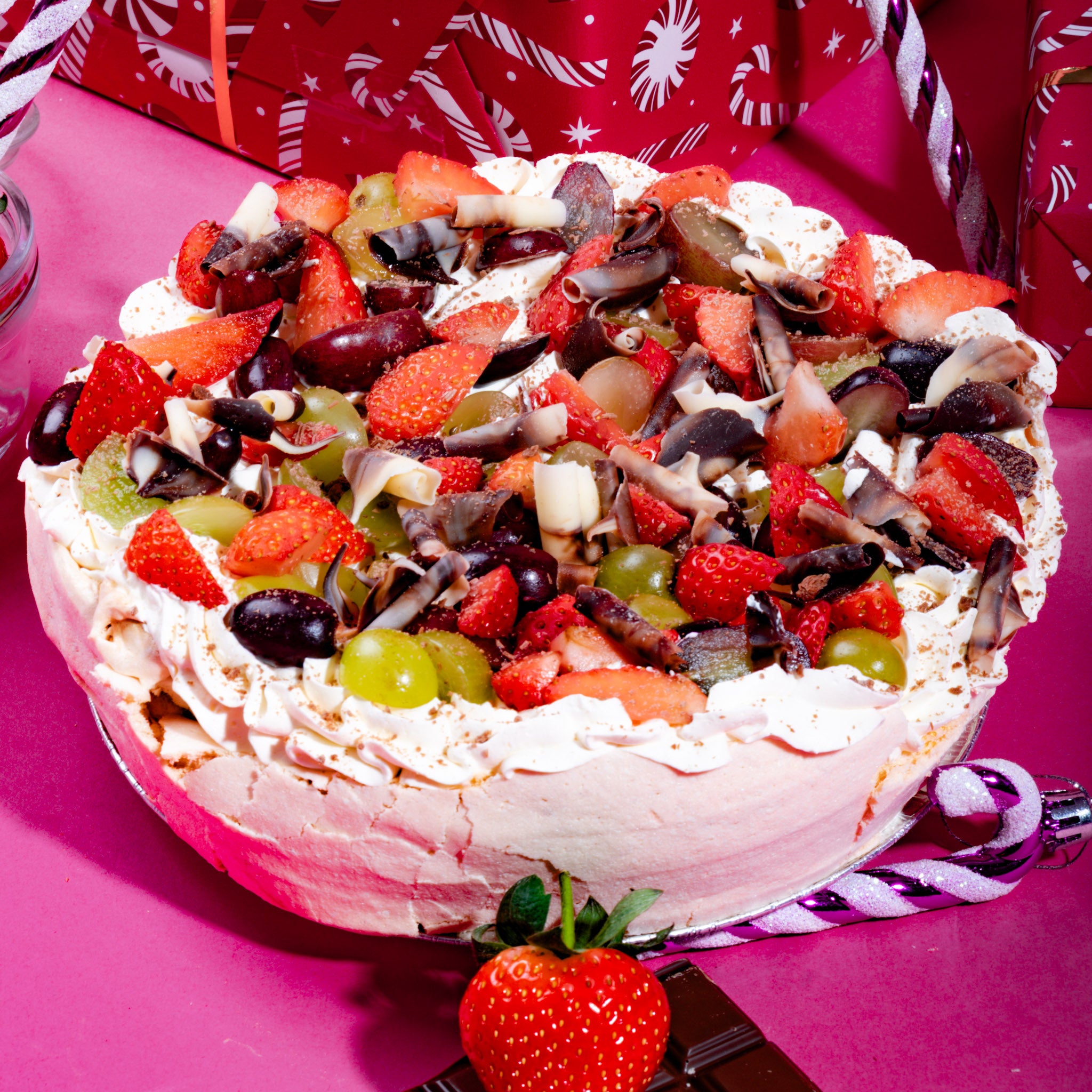 Pavlova with Dairylite Cream & Seasonal Fruits