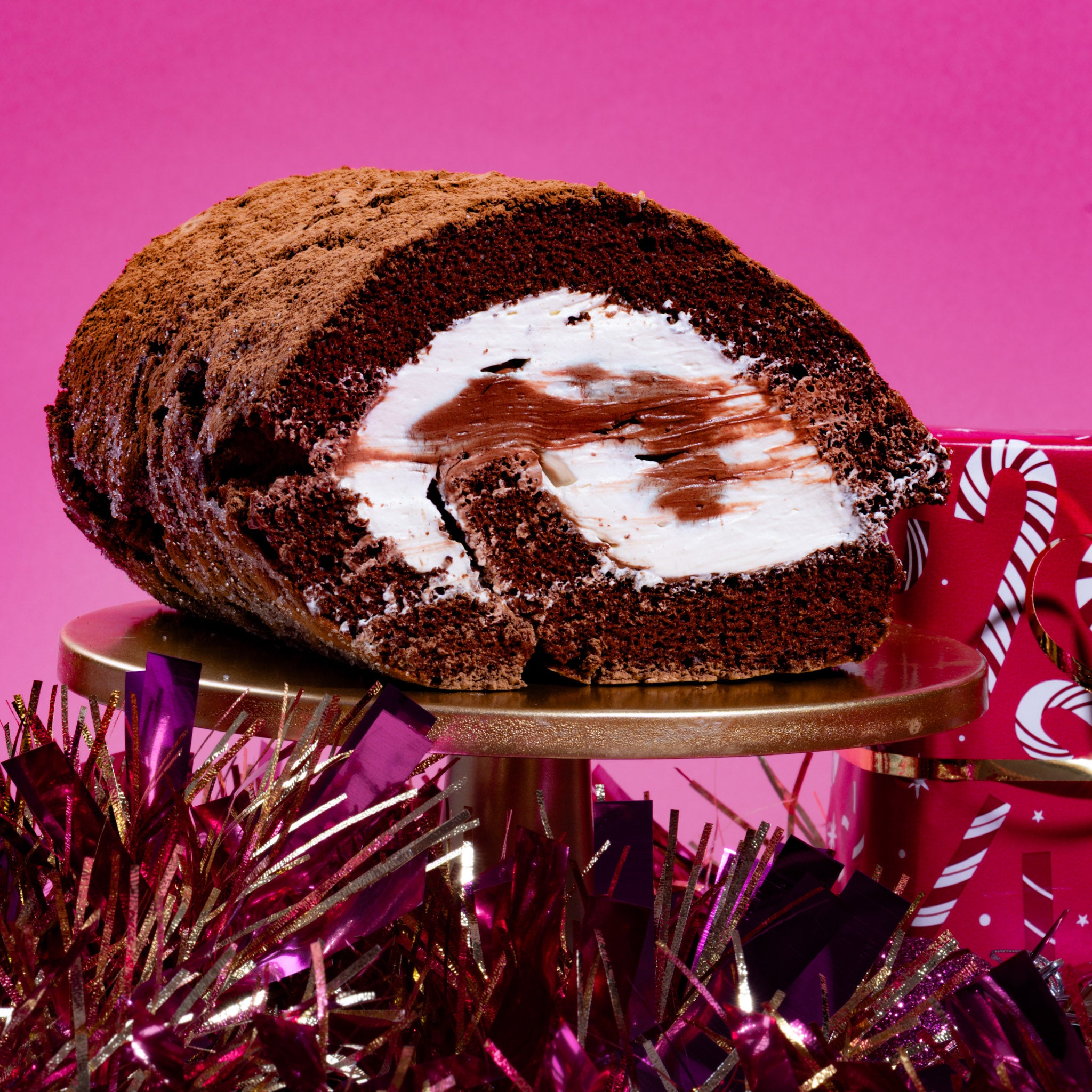 Chocolate Swiss Roll with Dairylite Cream