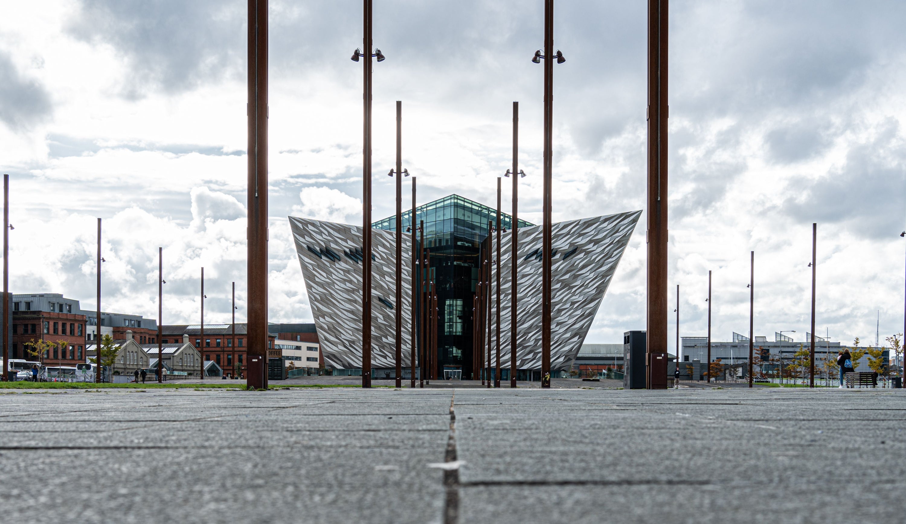 5 Things to Do Around Belfast Between Fleadh Celebrations (If You Have the Time) 🎭 ☘️