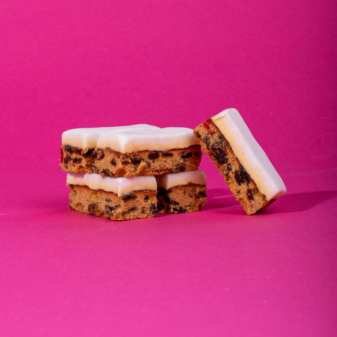 Iced Rich Fruit Cake Slices 5 Pack