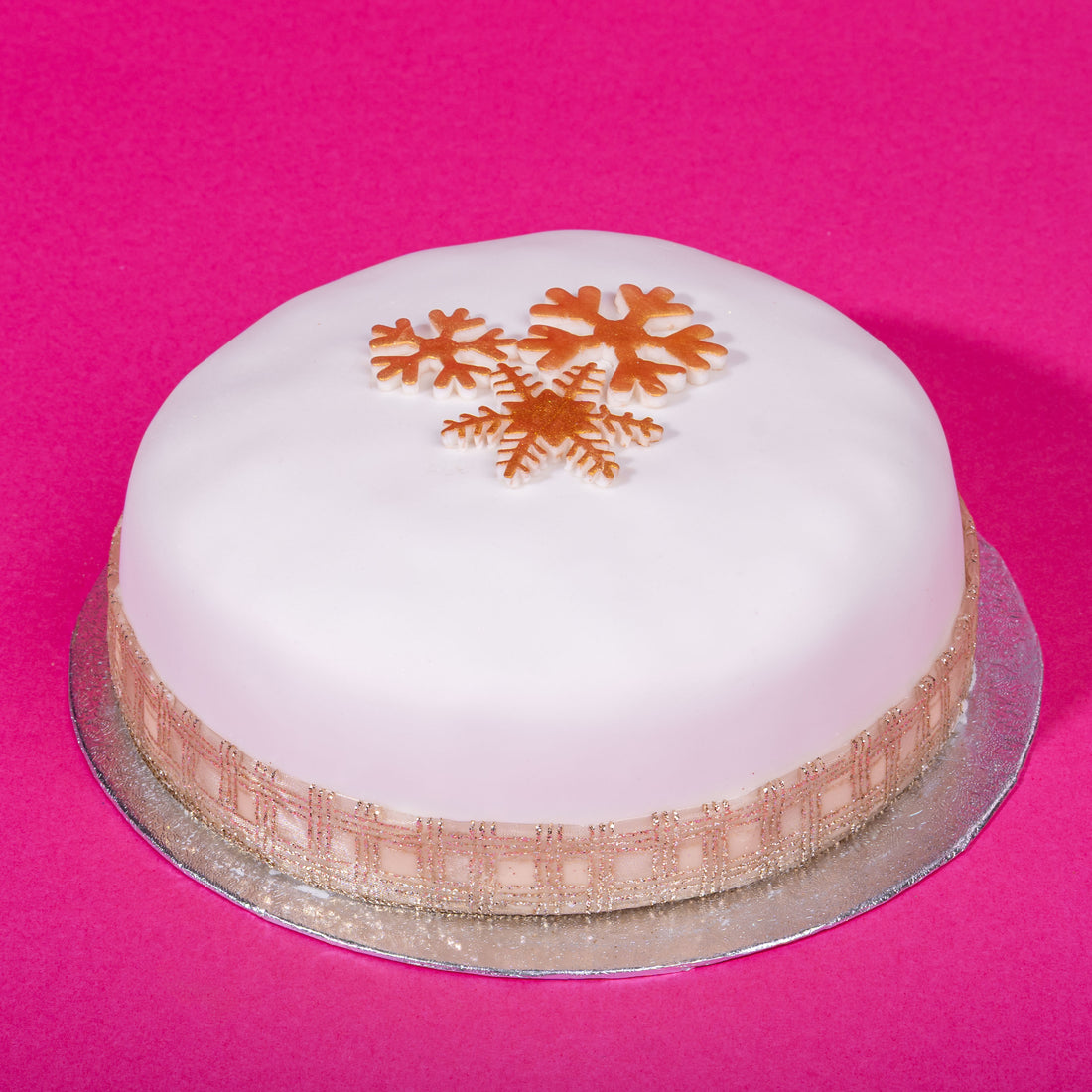 Rolled Icing Christmas Cake (Serves 12 - 14)