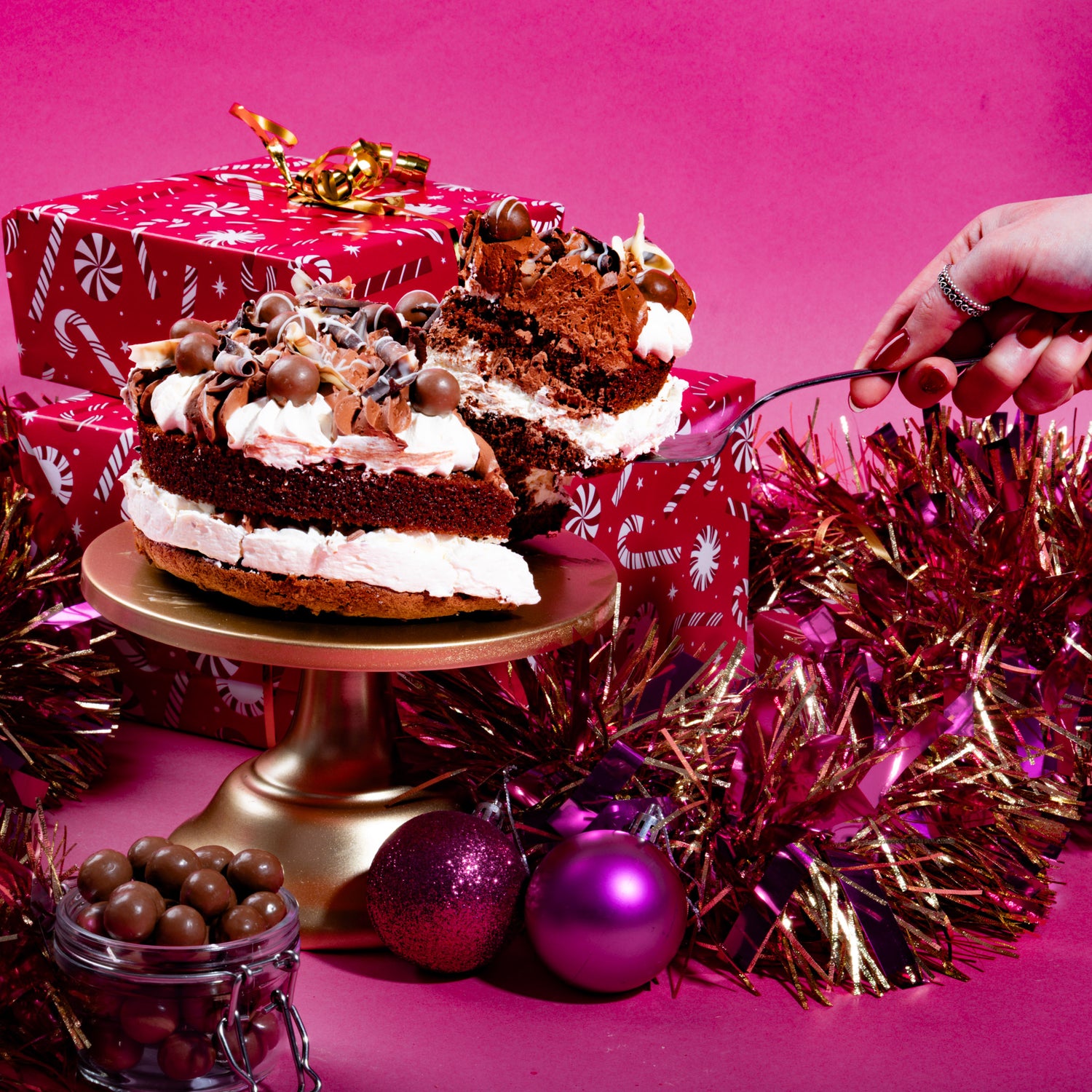 Malteser Cake with Dairylite Cream