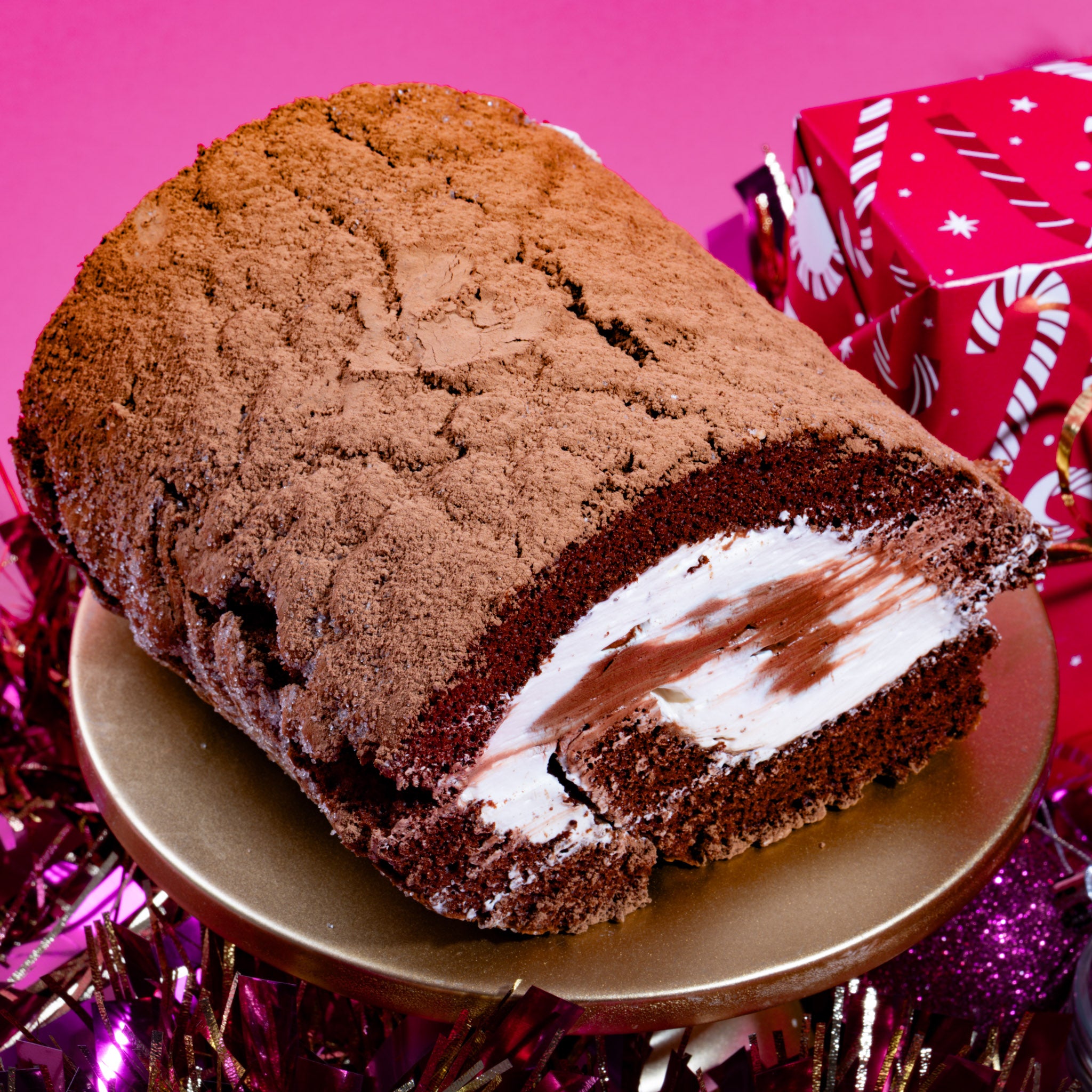 Chocolate Swiss Roll with Dairylite Cream