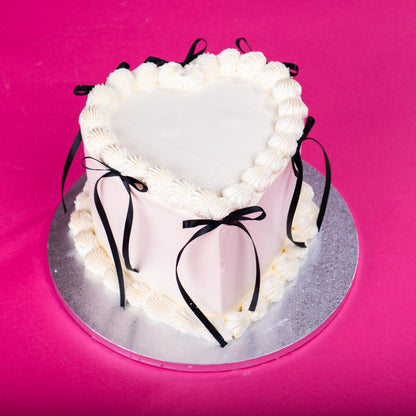 Luxx Heart Cake