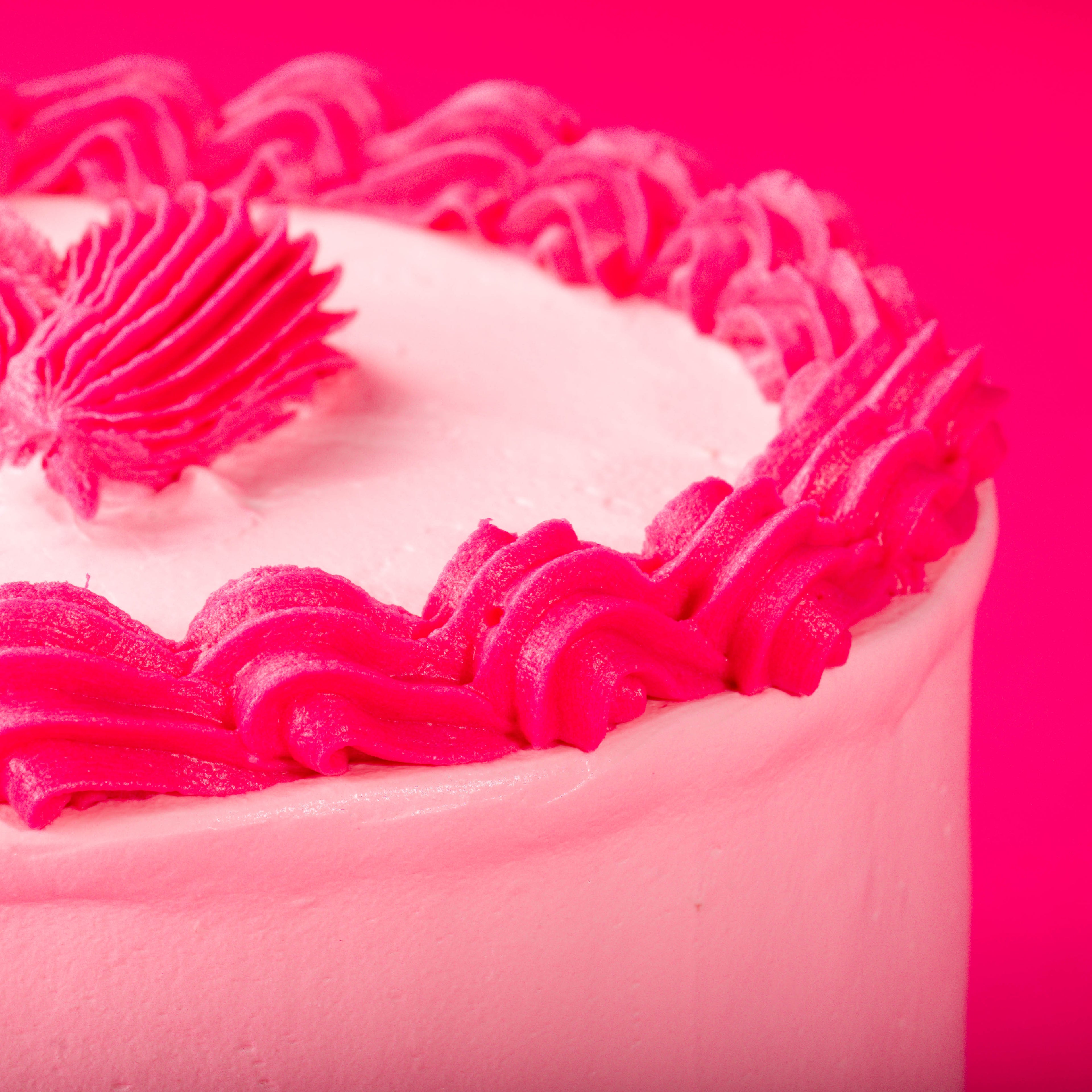 Sweetheart Luxx Cake