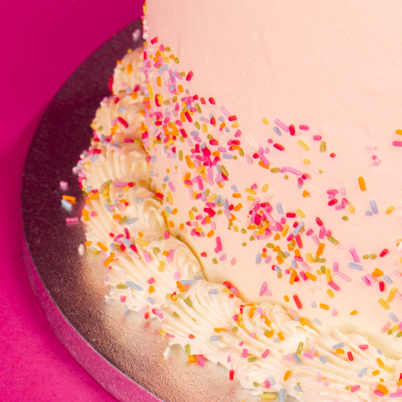 Luxx Cake
